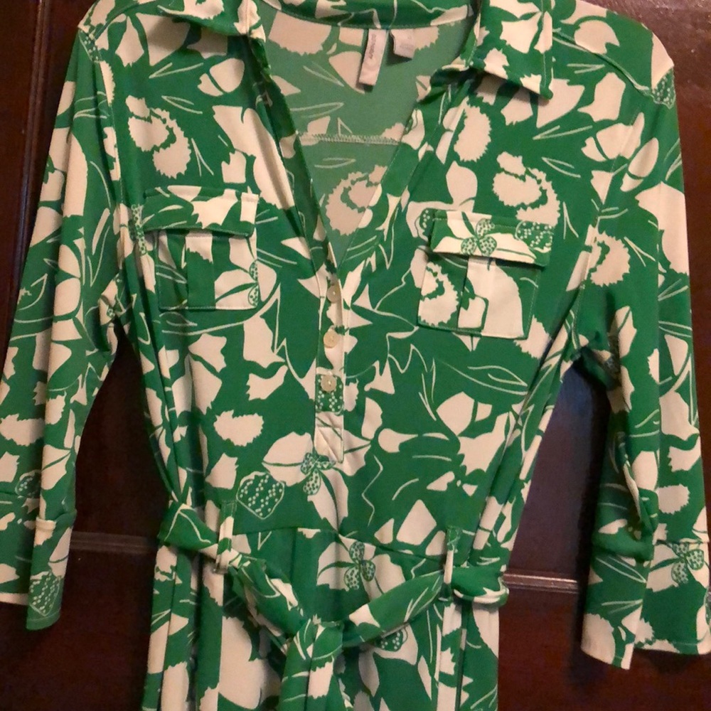 Dress - Picture 3 of 5